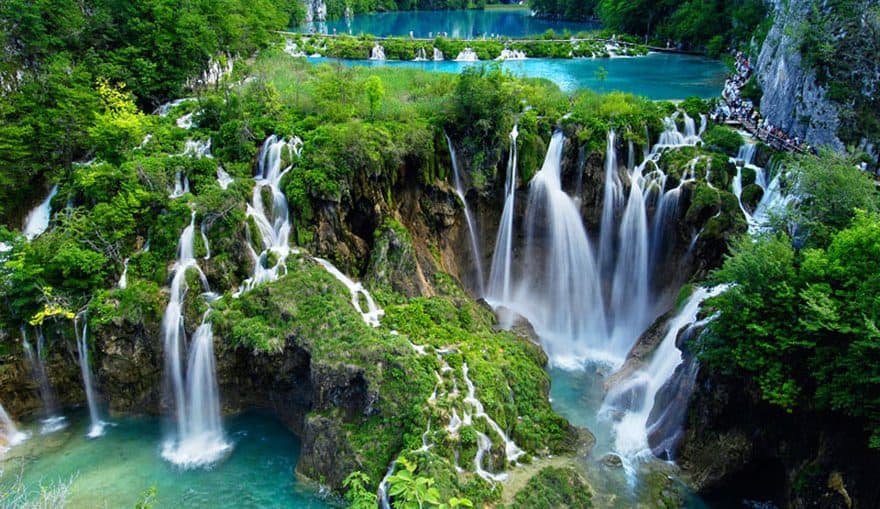Плітвіцькі озера – найбільший національний парк Хорватії