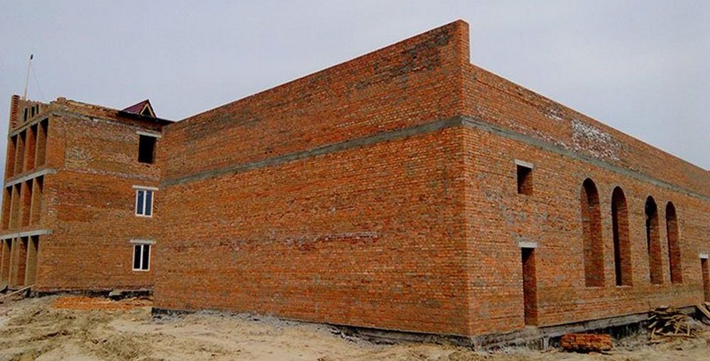 будівництво школи